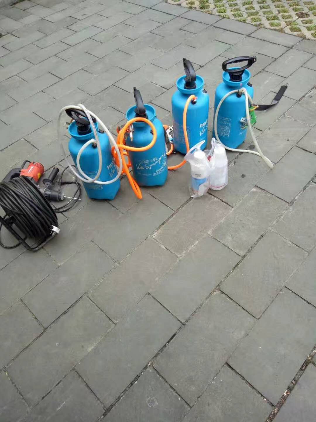 成都企事业单位驱蚊灭鼠案例